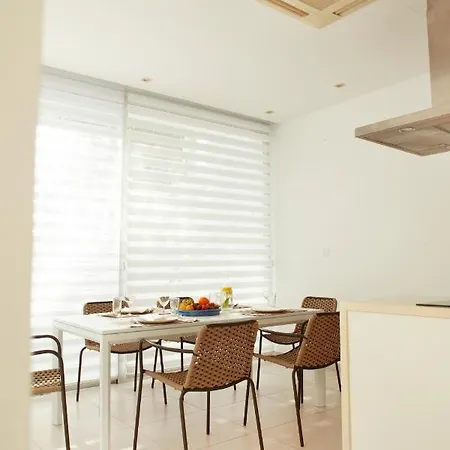 Touch Blue Residences Villa Larnaca