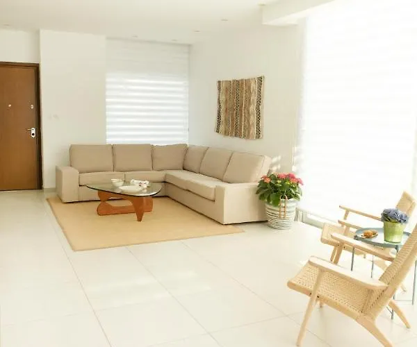 Touch Blue Residences Villa *