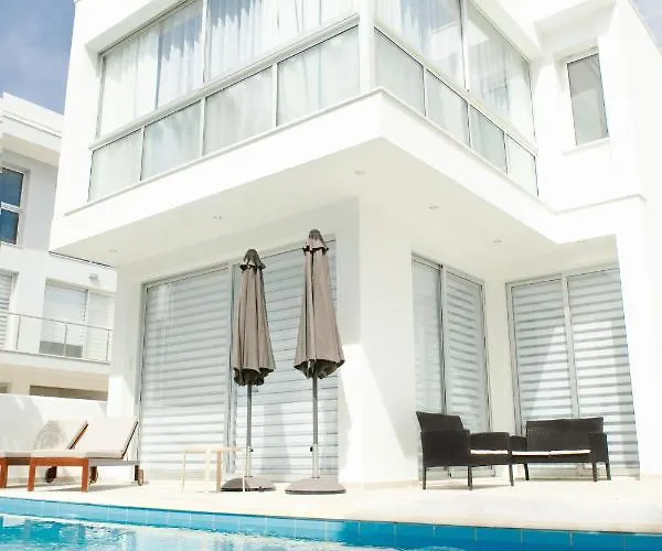 Villa Touch Blue Residences
