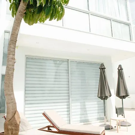 Touch Blue Residences Βίλα
