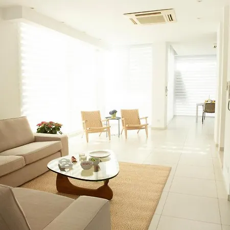 Touch Blue Residences Villa Larnaca