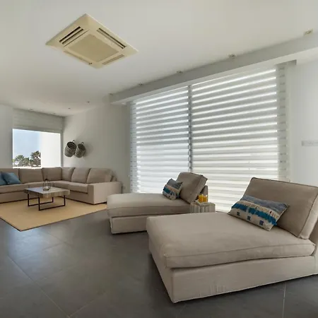 Βίλα Touch Blue Residences