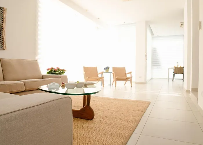 Vila Touch Blue Residences Larnaca